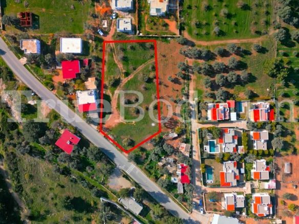 YALIÇİFTLİK 0.15 EMSAL 3286 M2 ARSA